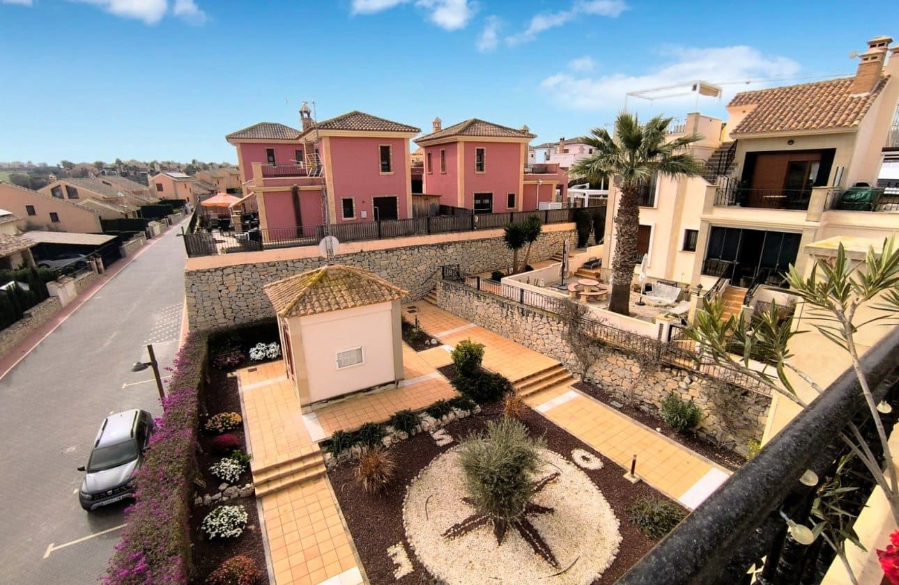 2 bedroom Apartment for sale in Algorfa with pool garage - € 199,950 (Ref: 10009755)