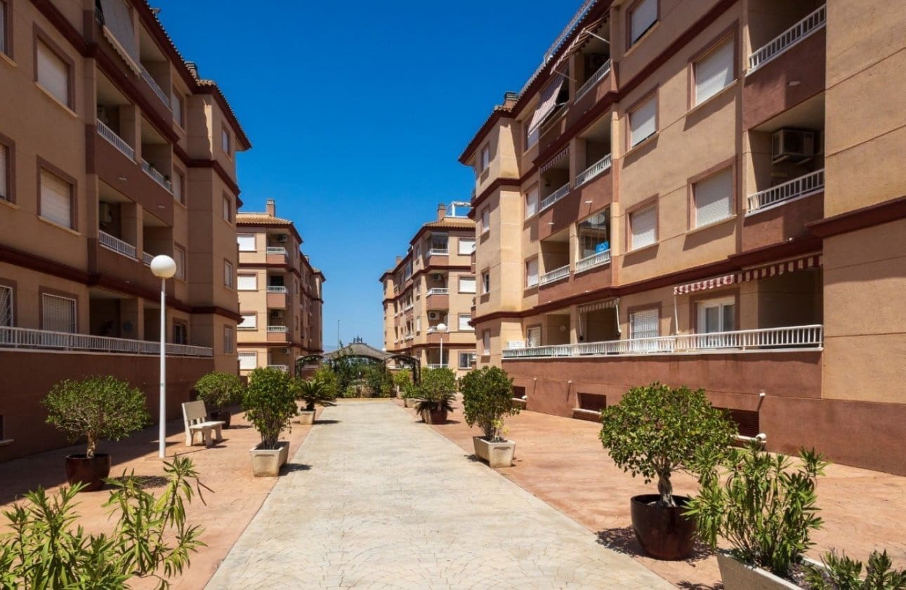 2 slaapkamer Appartement te koop in Algorfa met zwembad - € 115.950 (Ref: 10024450)
