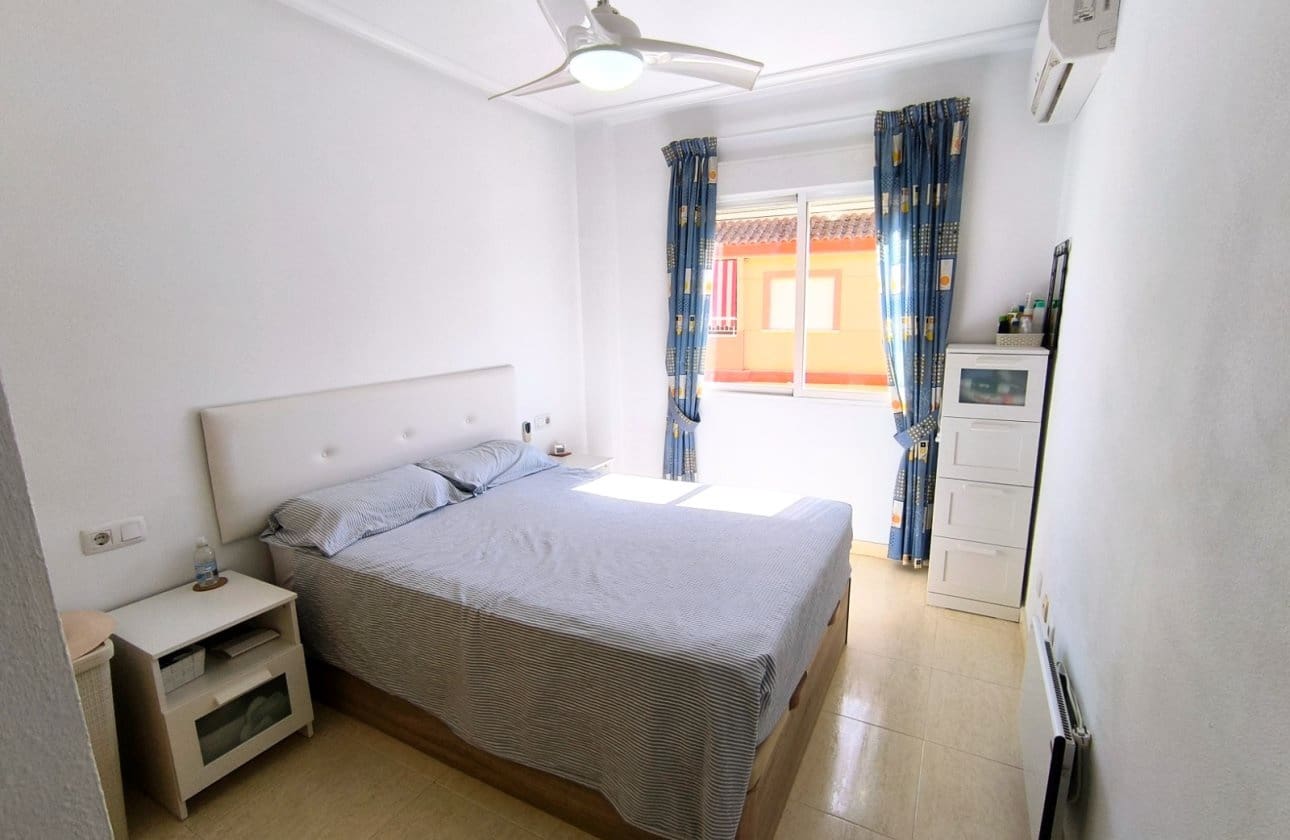 2 Zimmer Apartment zu verkaufen in Algorfa mit Pool Garage - 125.000 € (Ref: 10035723)