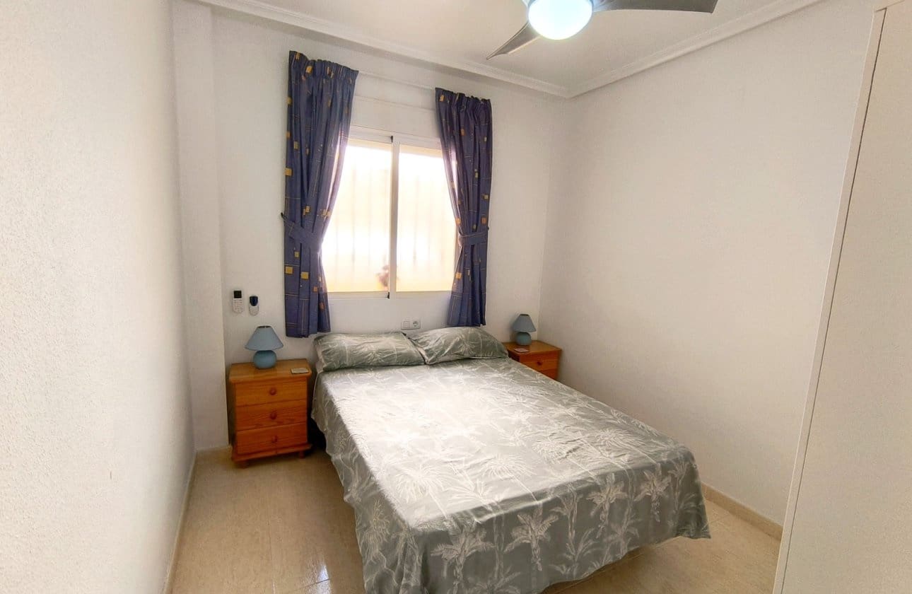 2 Zimmer Apartment zu verkaufen in Algorfa mit Pool Garage - 125.000 € (Ref: 10035723)