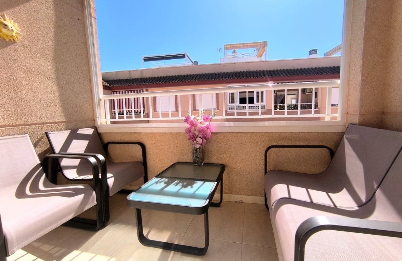 2 Zimmer Apartment zu verkaufen in Algorfa mit Pool Garage - 125.000 € (Ref: 10035723)
