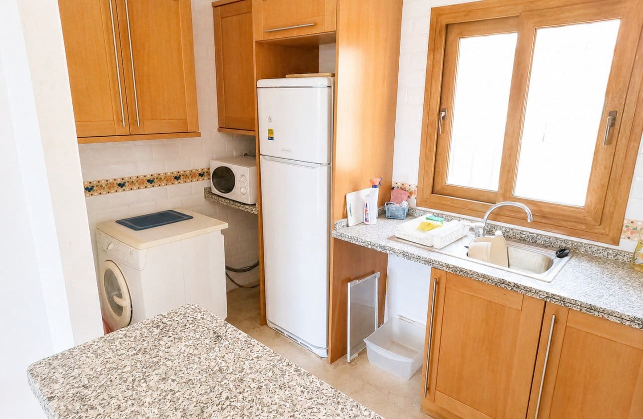 2 soveværelse Lejlighed til salg i Algorfa med swimmingpool garage - € 179.995 (Ref: 10088719)