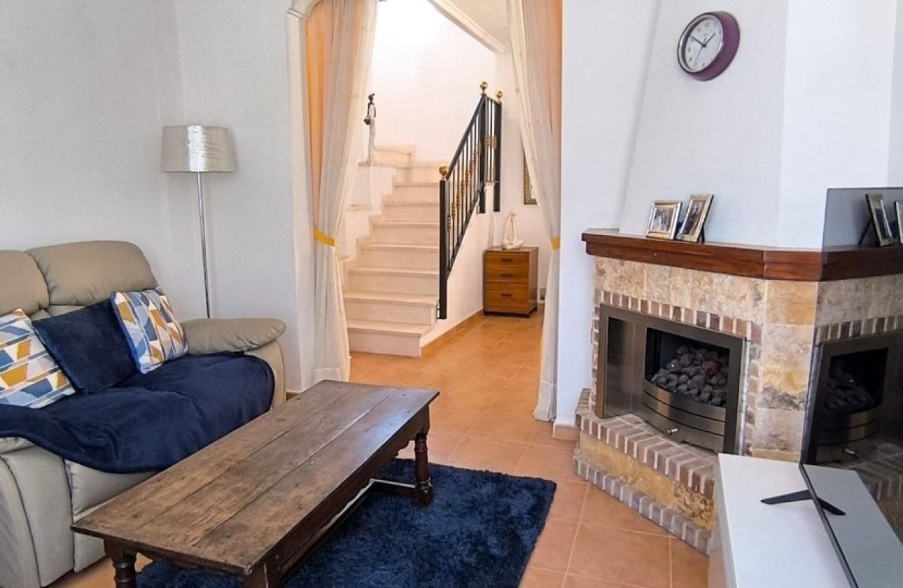 3 sypialnia Willa na sprzedaż w Algorfa z basenem garażem - 225 000 € (Ref: 10118435)