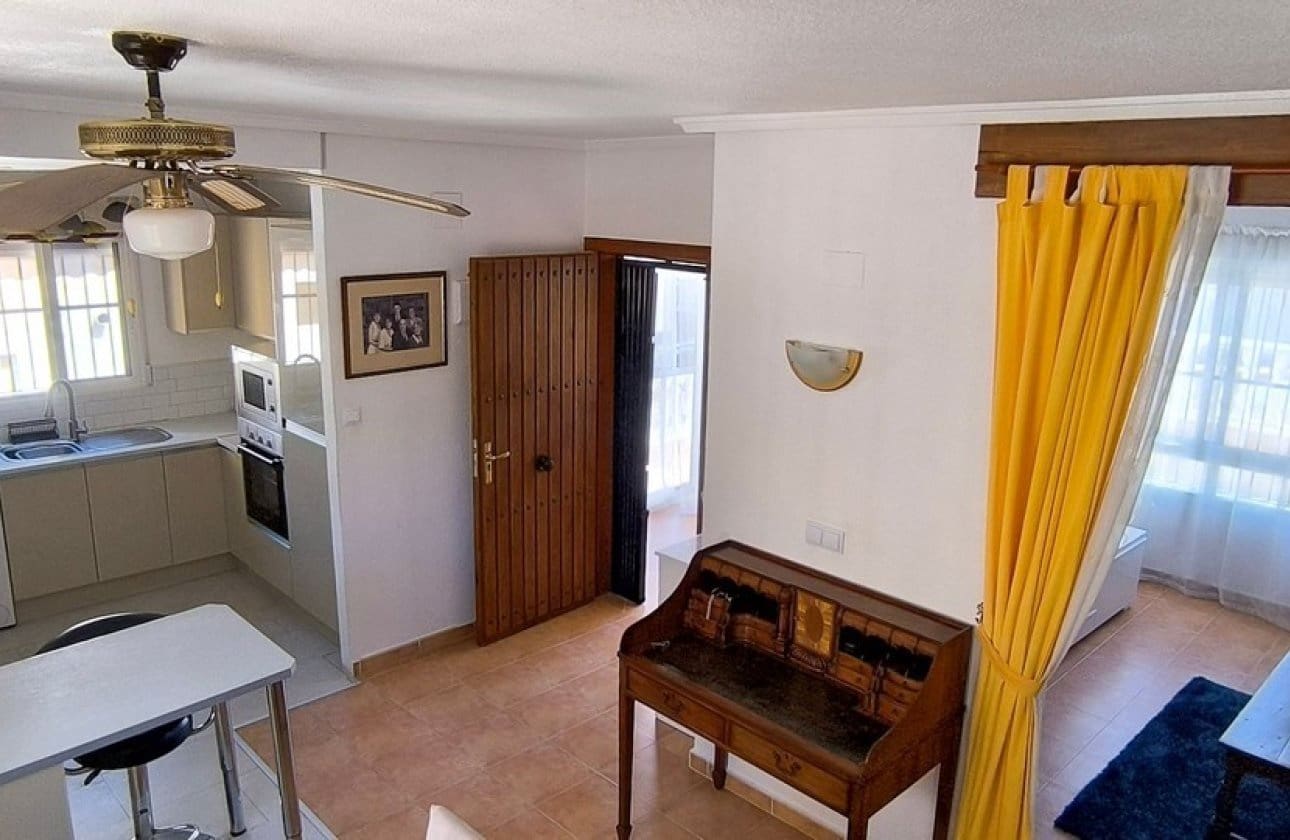 3 sypialnia Willa na sprzedaż w Algorfa z basenem garażem - 225 000 € (Ref: 10118435)
