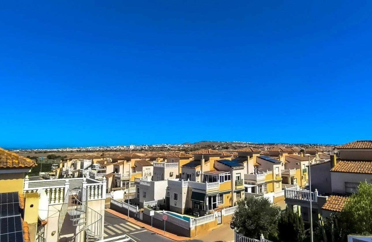 3 sypialnia Willa na sprzedaż w Algorfa z basenem garażem - 225 000 € (Ref: 10118435)
