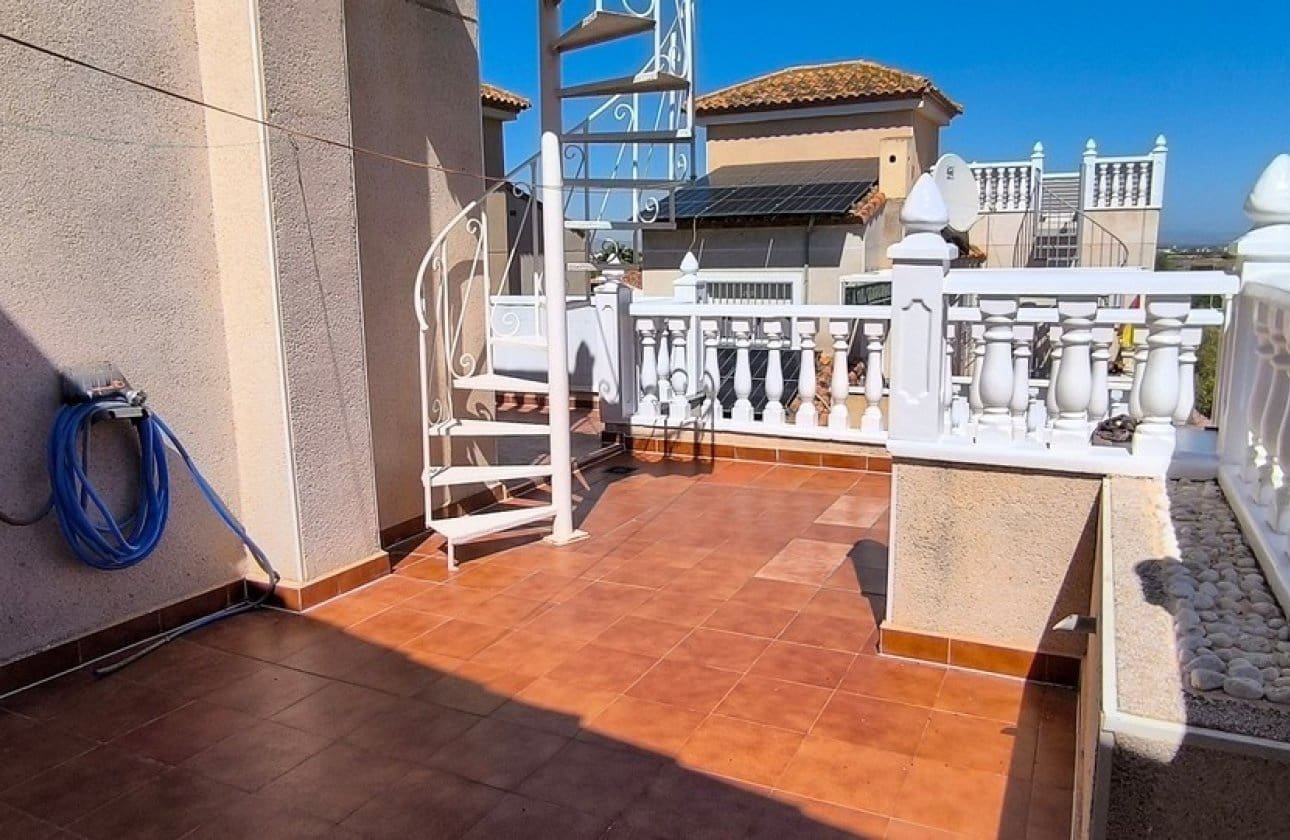 3 sypialnia Willa na sprzedaż w Algorfa z basenem garażem - 225 000 € (Ref: 10118435)
