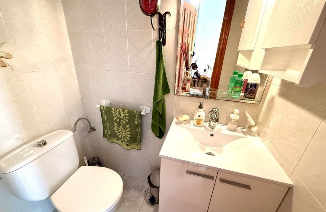 3 soveværelse Byhus til salg i Ciudad Quesada med swimmingpool - € 199.950 (Ref: 10118436)