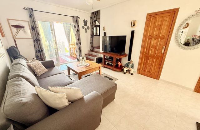 3 sovrum Hus till salu i Ciudad Quesada, Rojales med pool - 199 950 € (Ref: 10118436)