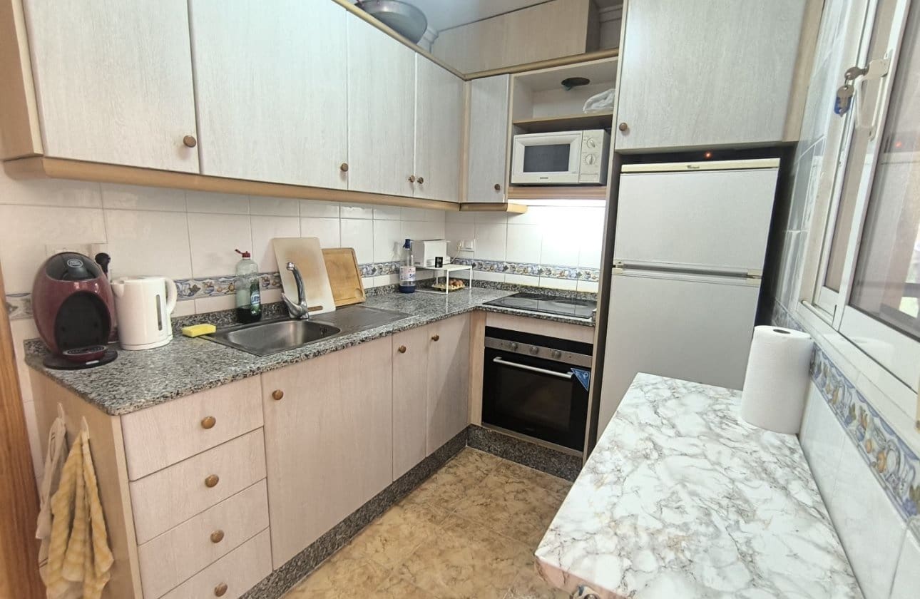 2 makuuhuone Omakotitalo myytävänä paikassa Algorfa mukana uima-altaan 
autotalli - 147 500 € (Ref: 10125016)
