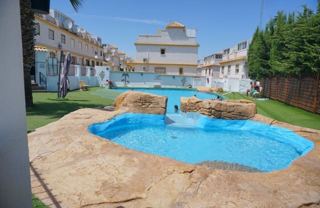 2 sovrum Hus till salu i Algorfa med pool garage - 147 500 € (Ref: 10125016)