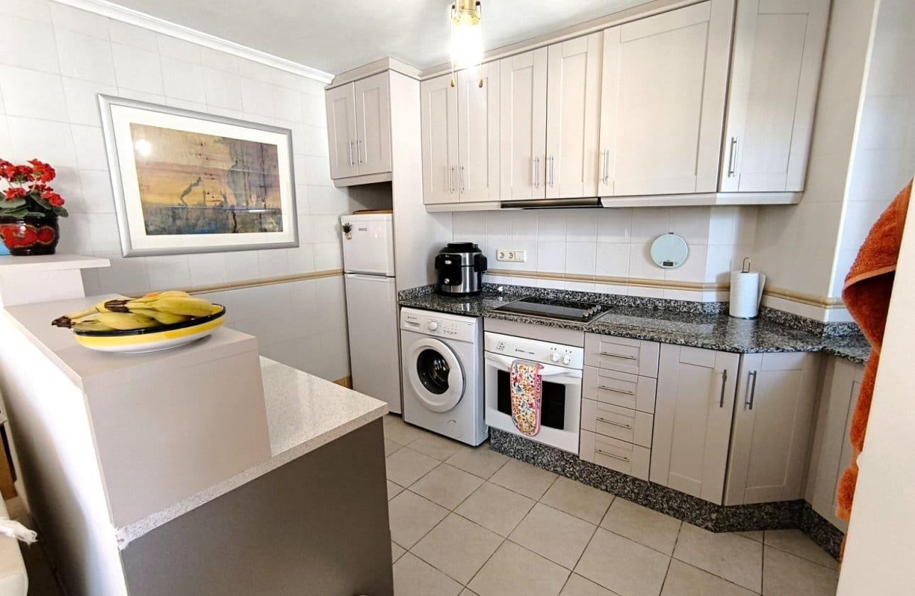 2 chambre Appartement à vendre à Jacarilla avec piscine garage - 139 950 € (Ref: 10125017)