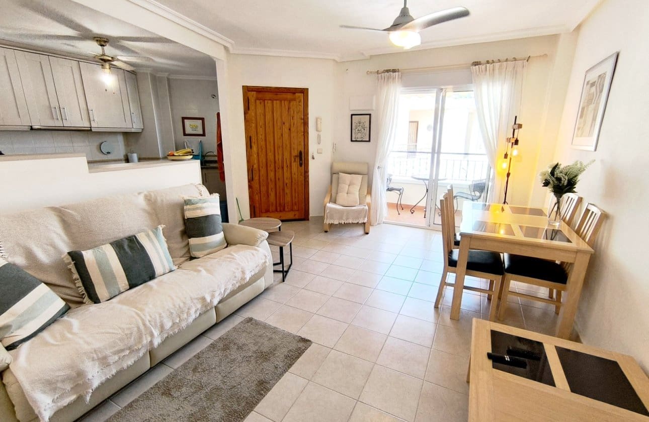 2 chambre Appartement à vendre à Jacarilla avec piscine garage - 139 950 € (Ref: 10125017)