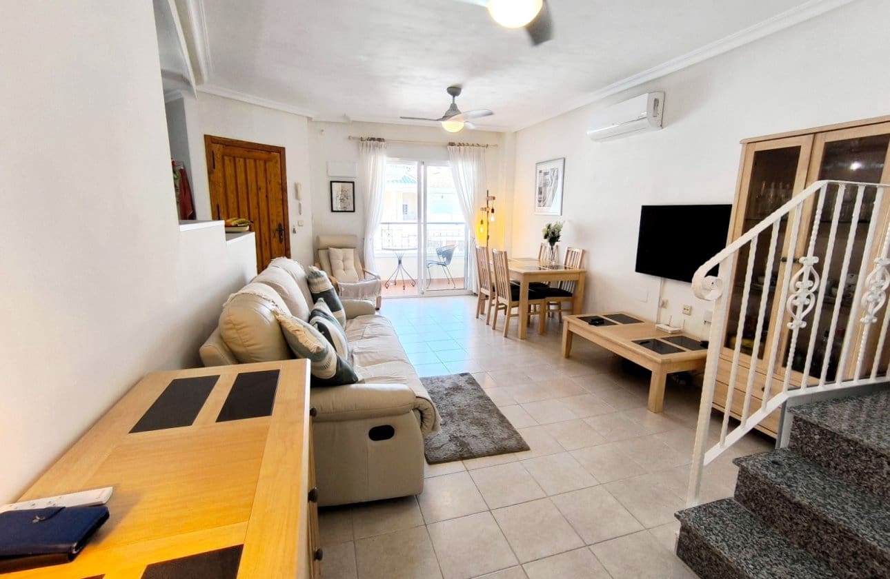 2 chambre Appartement à vendre à Jacarilla avec piscine garage - 139 950 € (Ref: 10125017)