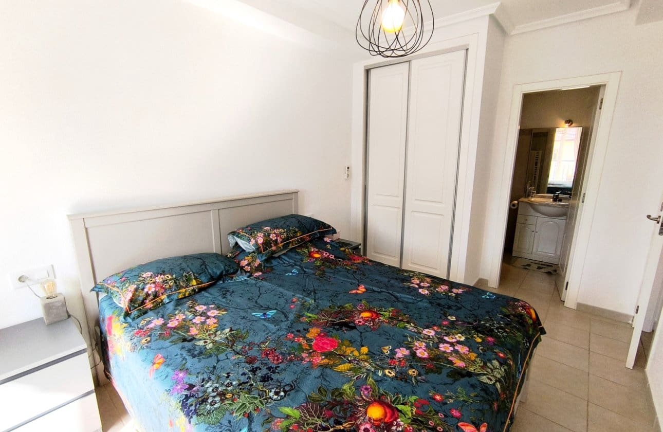 2 chambre Appartement à vendre à Jacarilla avec piscine garage - 139 950 € (Ref: 10125017)