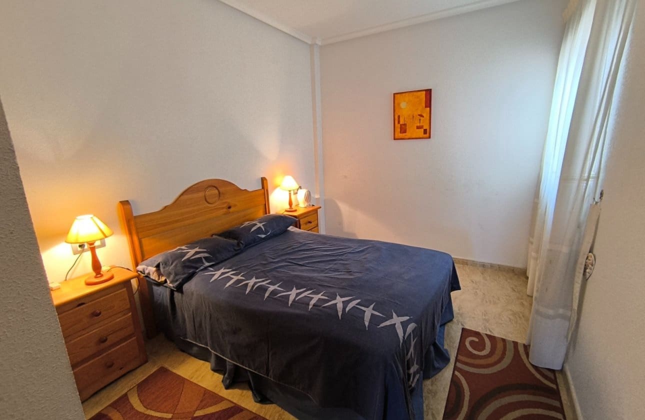 2 chambre Appartement à vendre à Orihuela avec piscine - 92 000 € (Ref: 10140345)