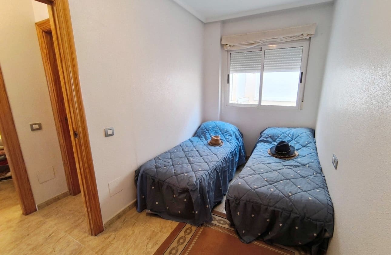 2 chambre Appartement à vendre à Orihuela avec piscine - 92 000 € (Ref: 10140345)