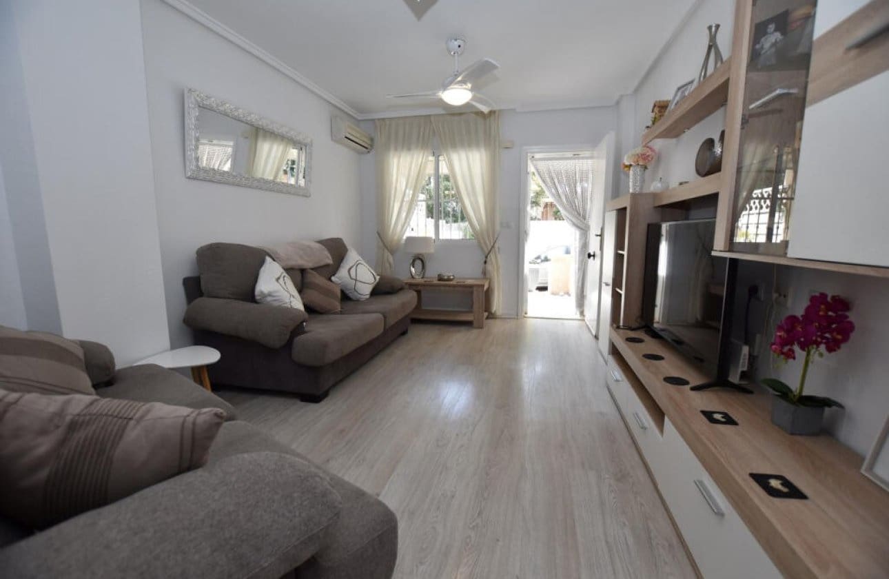 2 Zimmer Haus zu verkaufen in Algorfa mit Pool - 139.950 € (Ref: 10148183)