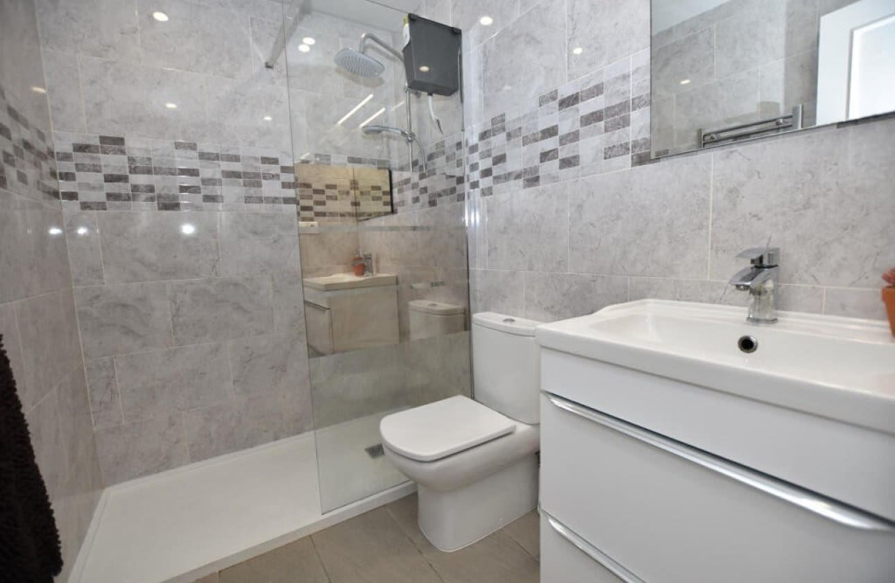 2 Zimmer Haus zu verkaufen in Algorfa mit Pool - 139.950 € (Ref: 10148183)