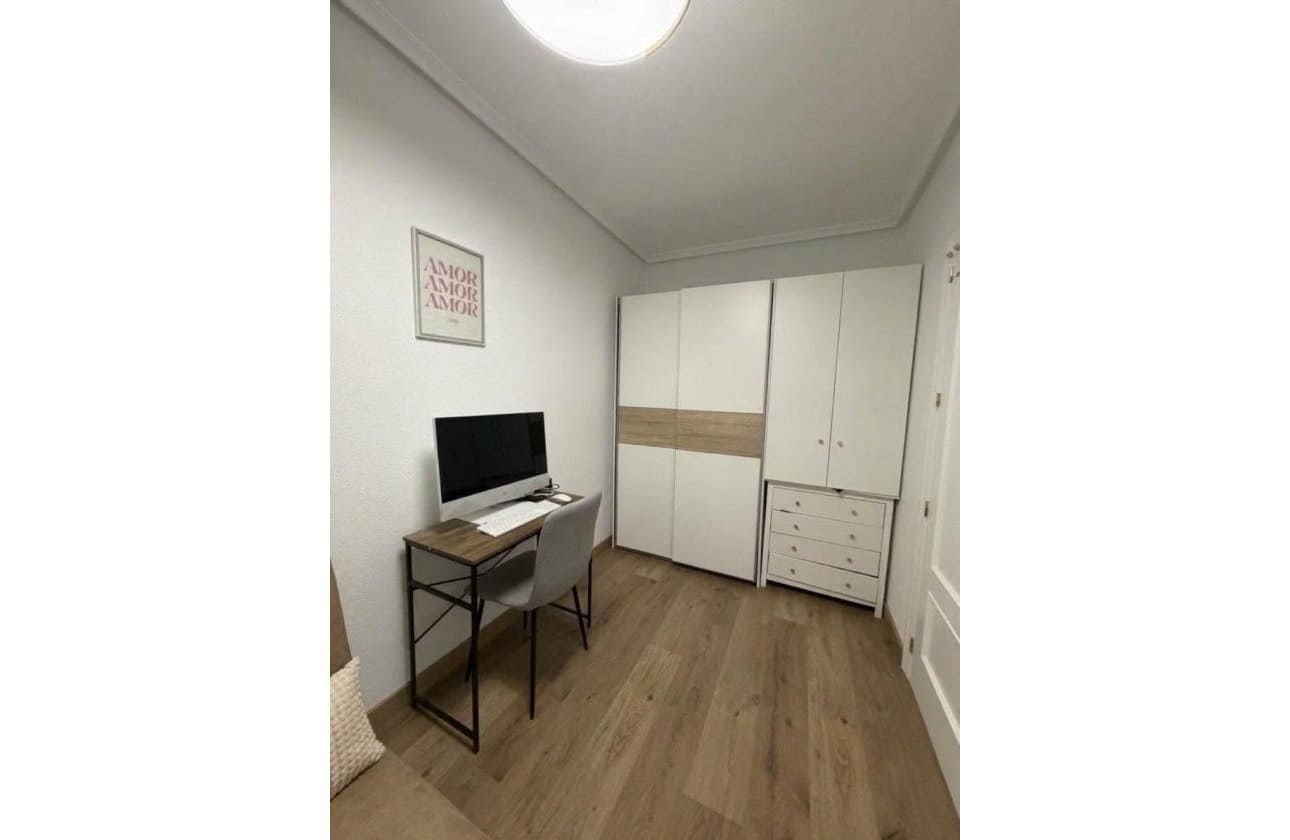 2 soveværelse Lejlighed til salg i Orihuela med swimmingpool - € 115.000 (Ref: 10179392)