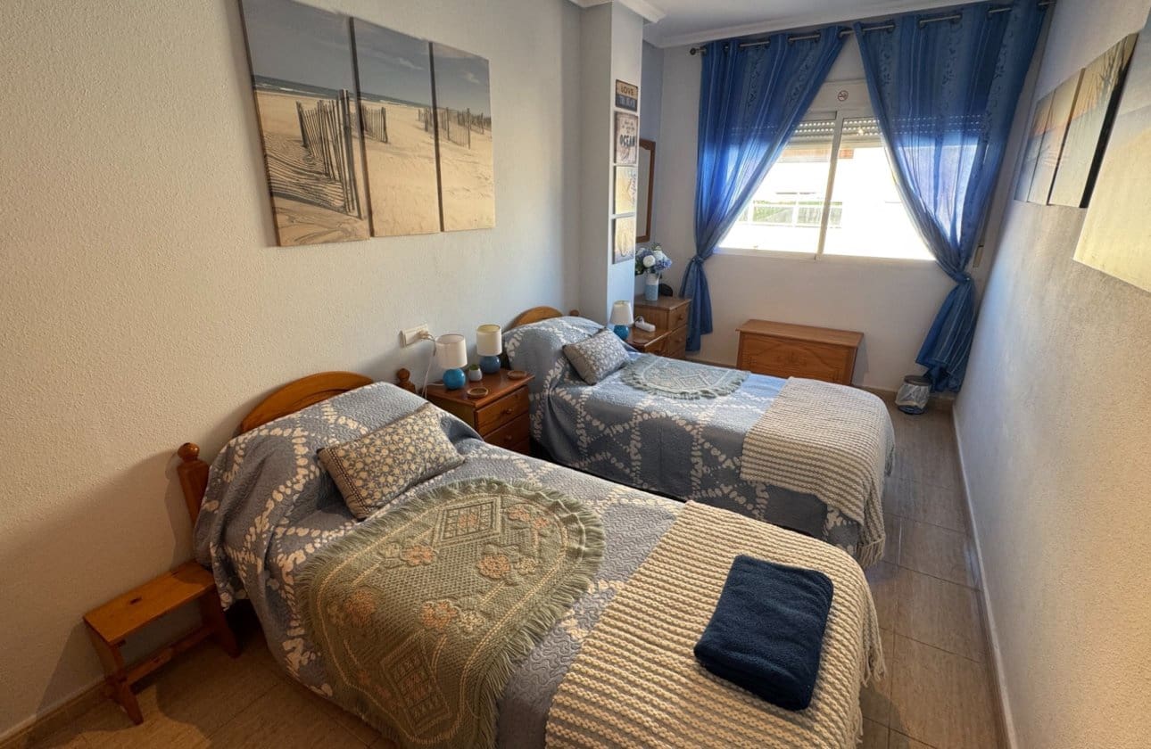 3 Zimmer Apartment zu verkaufen in Almoradi mit Pool - 158.000 € (Ref: 10179393)