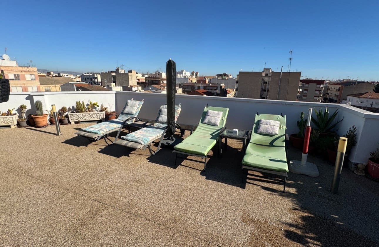 3 Zimmer Apartment zu verkaufen in Almoradi mit Pool - 158.000 € (Ref: 10179393)