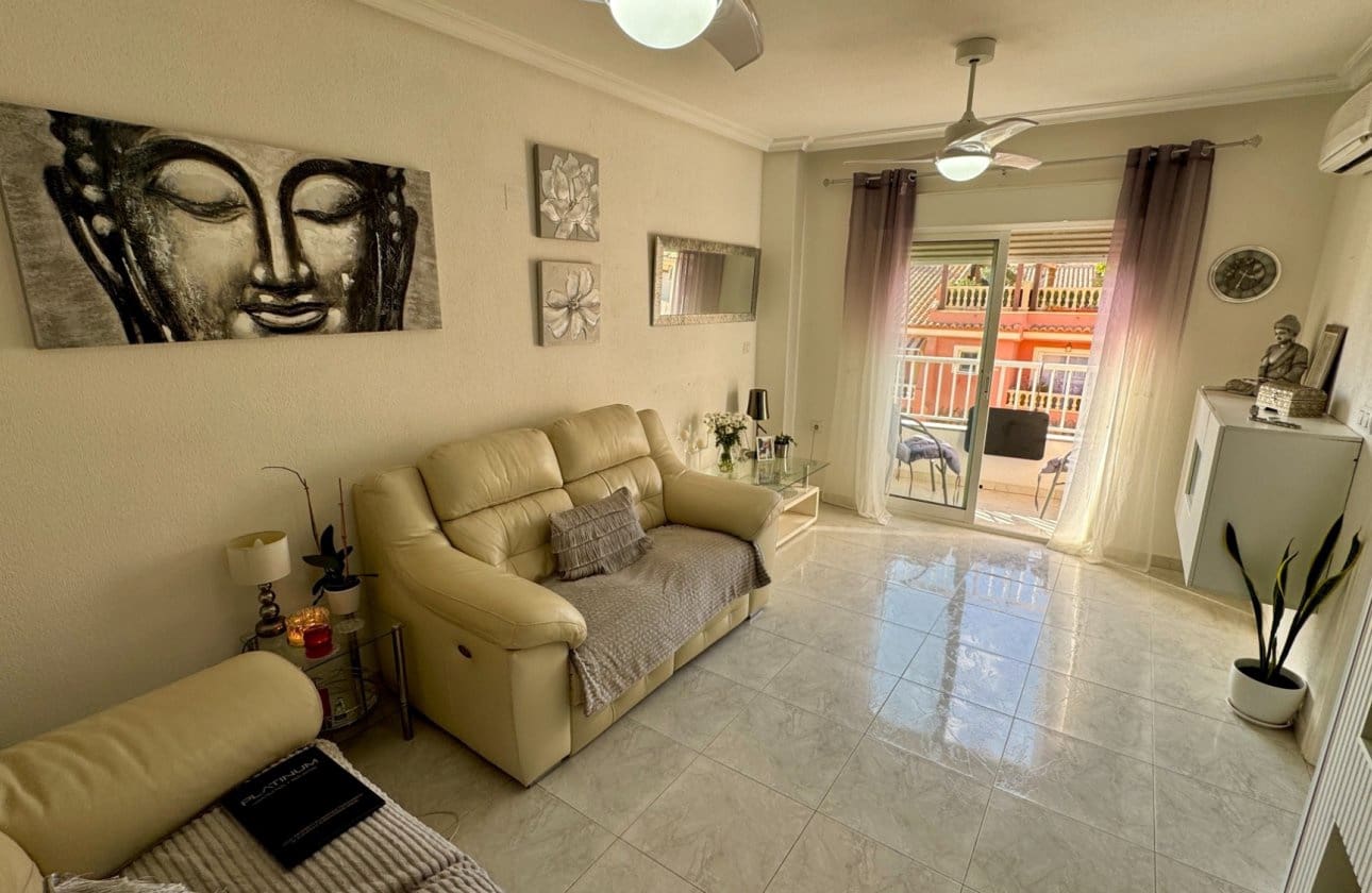Apartamento de 3 habitaciones en Los Montesinos en venta - 145.000 € (Ref: 10183879)