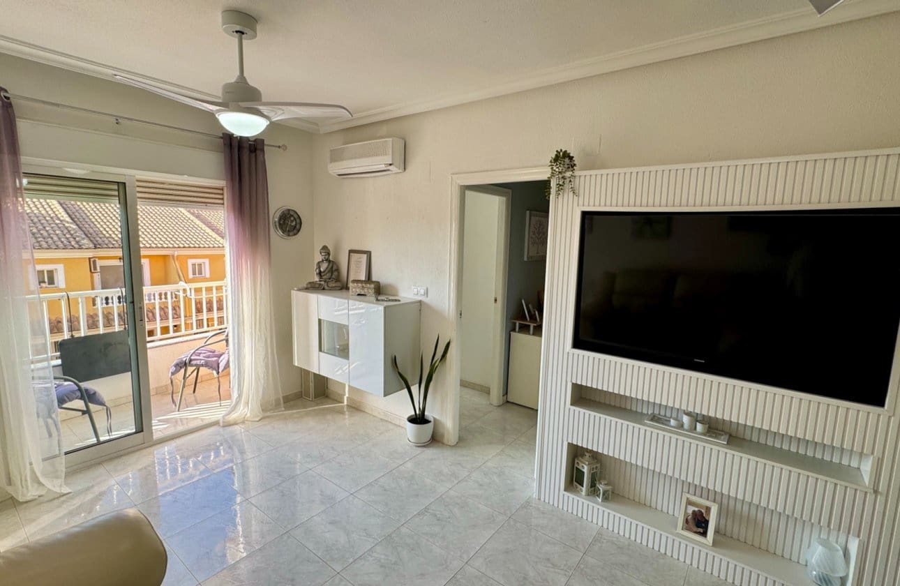 Apartamento de 3 habitaciones en Los Montesinos en venta - 145.000 € (Ref: 10183879)