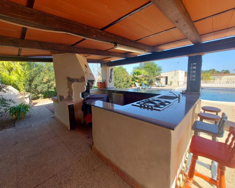 4 chambre Finca/Maison de Campagne à vendre à Bigastro avec piscine garage - 595 000 € (Ref: 8084245)