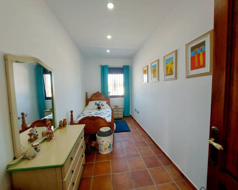 4 chambre Finca/Maison de Campagne à vendre à Bigastro avec piscine garage - 595 000 € (Ref: 8084245)