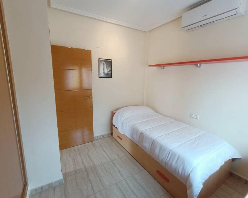 3 sovrum Semi-fristående Villa till salu i Ciudad Quesada med pool - 265 000 € (Ref: 8500439)