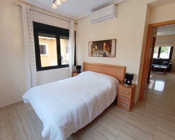 3 quarto Moradia Geminada para venda em Ciudad Quesada, Rojales com piscina - 265 000 € (Ref: 8500439)