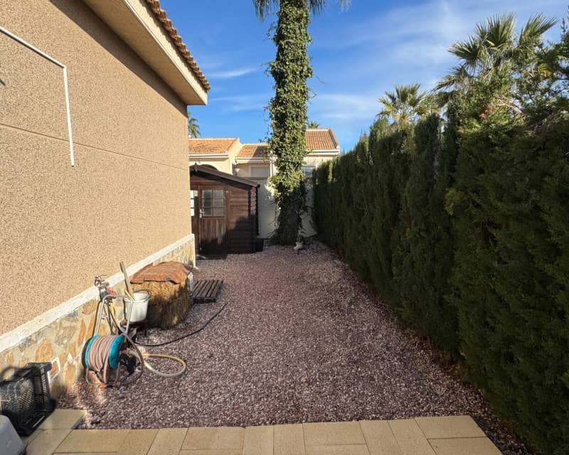 3 Zimmer Villa zu verkaufen in Benijofar mit Pool Garage - 325.000 € (Ref: 8722695)