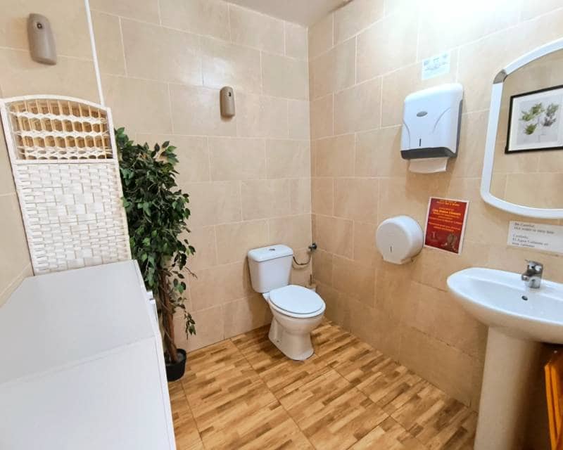 Kommersiell till salu i Villamartin - 95 000 € (Ref: 8826177)