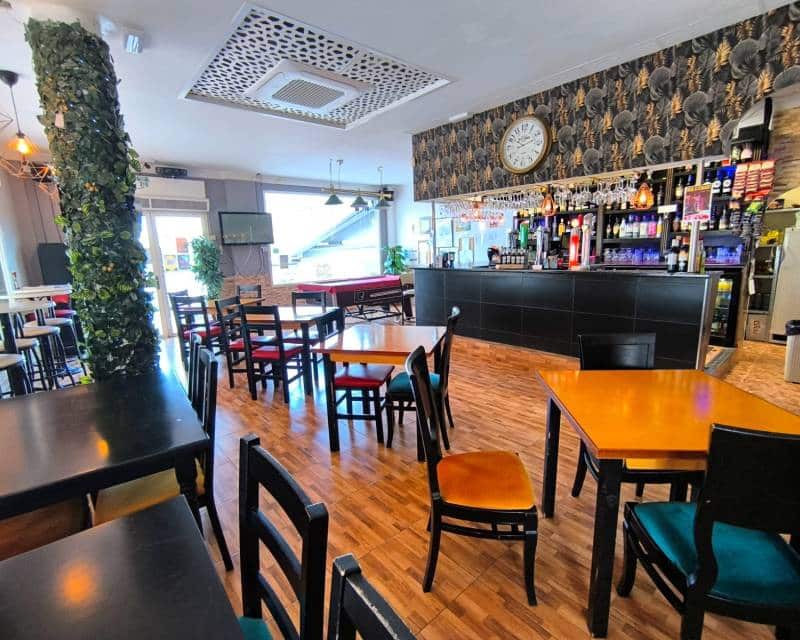 Kommersiell till salu i Villamartin - 95 000 € (Ref: 8826177)