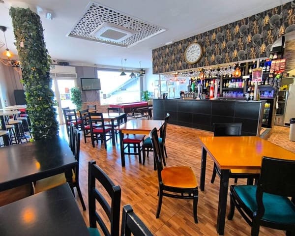 Kommersiell till salu i Villamartin, Orihuela - 95 000 € (Ref: 8826177)