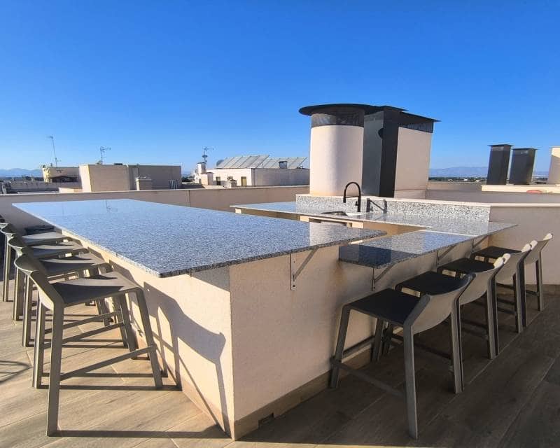 2 Zimmer Apartment zu verkaufen in Formentera del Segura mit Pool - 199.900 € (Ref: 9204991)