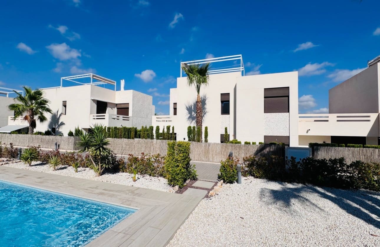 2 Zimmer Apartment zu verkaufen in Algorfa mit Pool - 259.990 € (Ref: 9227748)