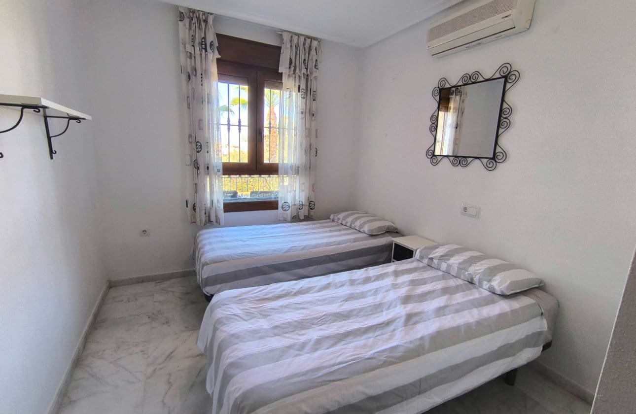 Chalet de 3 habitaciones en Algorfa en venta con piscina - 395.000 € (Ref: 9237862)