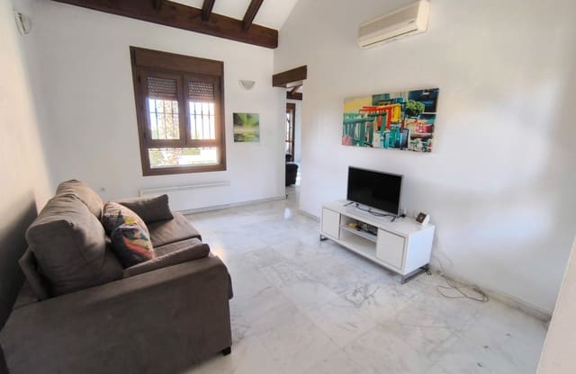 Chalet de 3 habitaciones en Algorfa en venta con piscina - 395.000 € (Ref: 9237862)