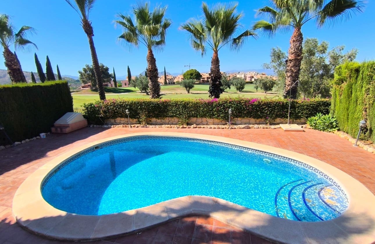 Chalet de 3 habitaciones en Algorfa en venta con piscina - 395.000 € (Ref: 9237862)
