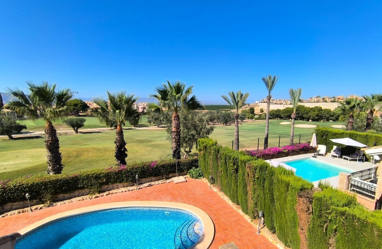 Chalet de 3 habitaciones en Algorfa en venta con piscina - 395.000 € (Ref: 9237862)