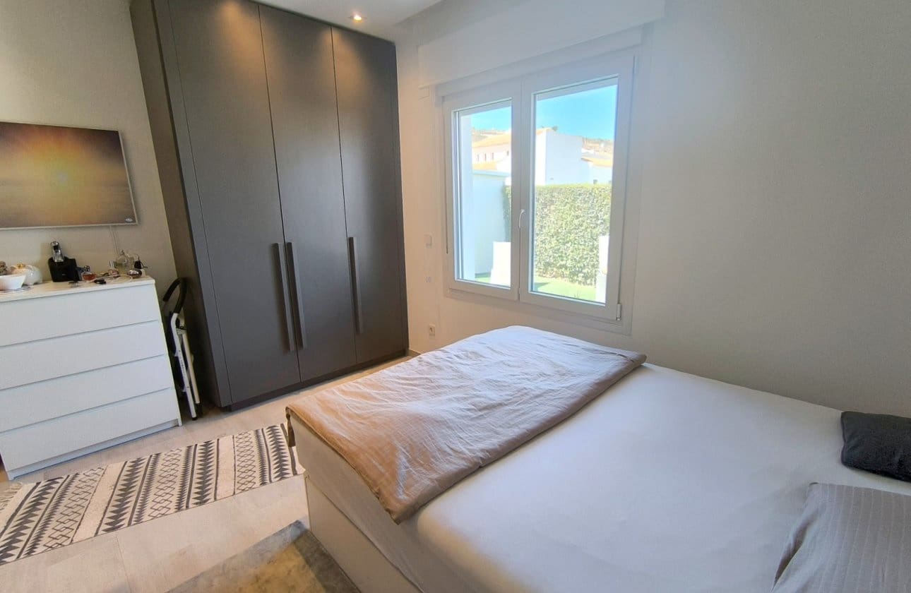 Chalet de 3 habitaciones en Algorfa en venta con piscina garaje - 585.000 € (Ref: 9255851)