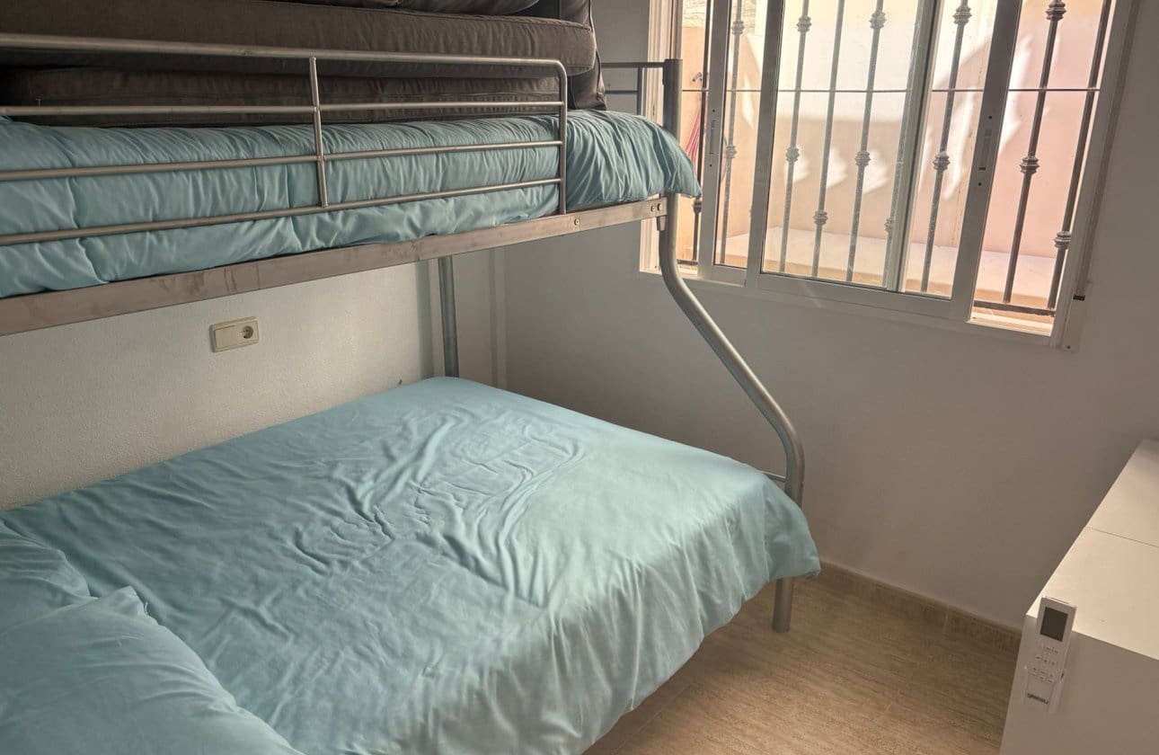 2 bedroom Bungalow for sale in Algorfa with pool - € 150,000 (Ref: 9310477)