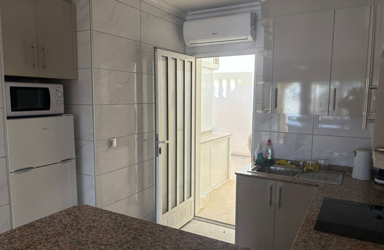 2 bedroom Bungalow for sale in Algorfa with pool - € 150,000 (Ref: 9310477)