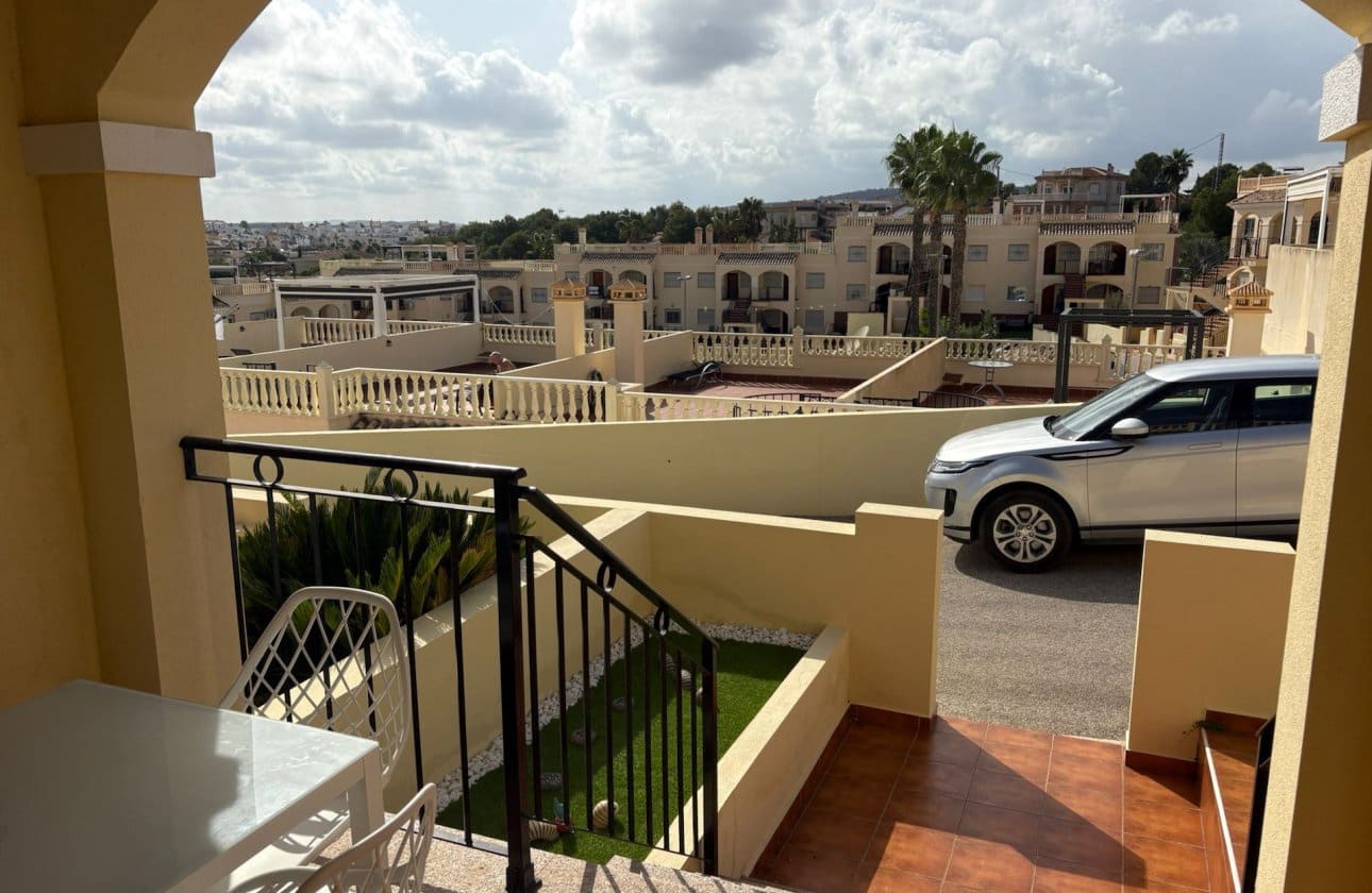 2 bedroom Bungalow for sale in Algorfa with pool - € 150,000 (Ref: 9310477)