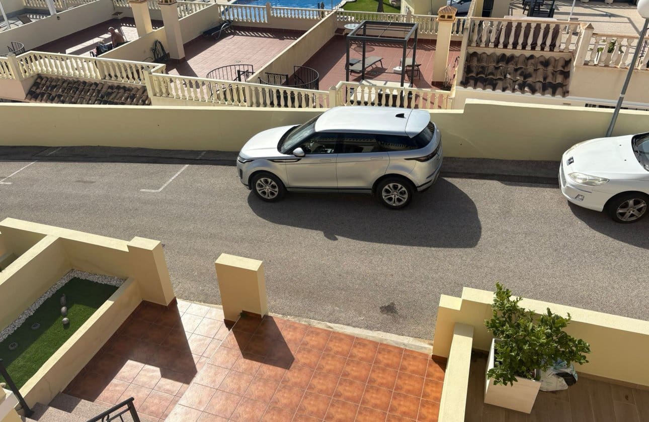 2 bedroom Bungalow for sale in Algorfa with pool - € 150,000 (Ref: 9310477)