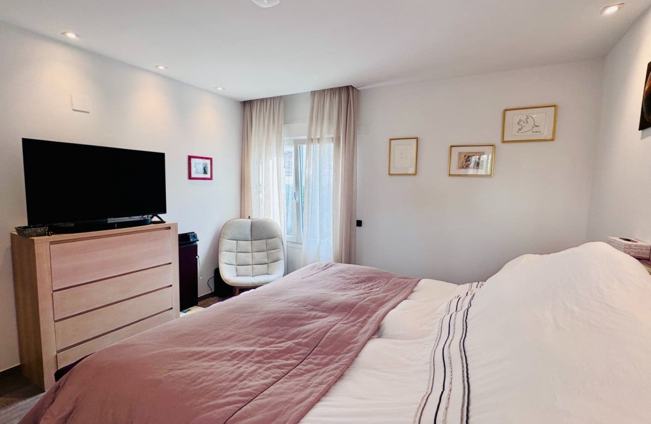 2 Zimmer Villa zu verkaufen in Algorfa mit Pool Garage - 660.000 € (Ref: 9336939)