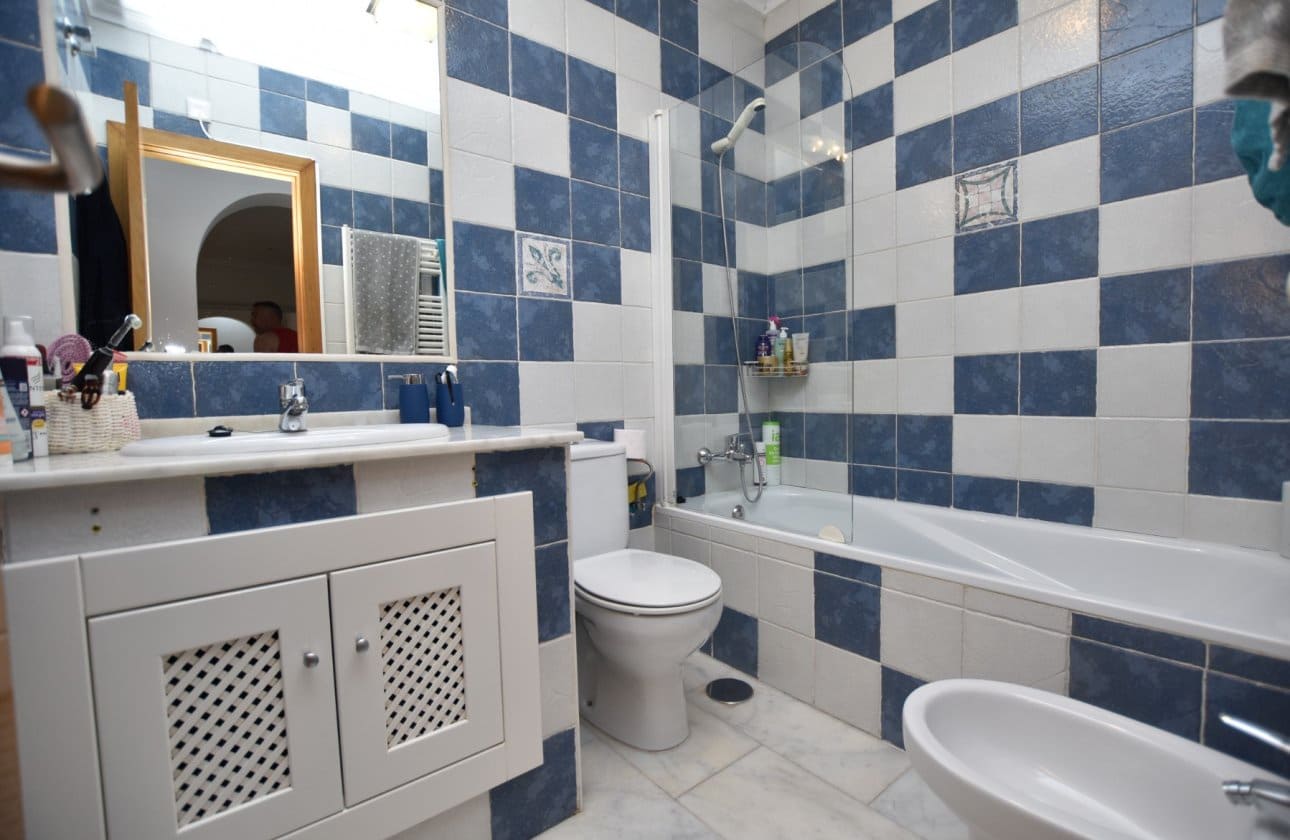 3 bedroom Townhouse for sale in Algorfa with pool - € 195,000 (Ref: 9337291)