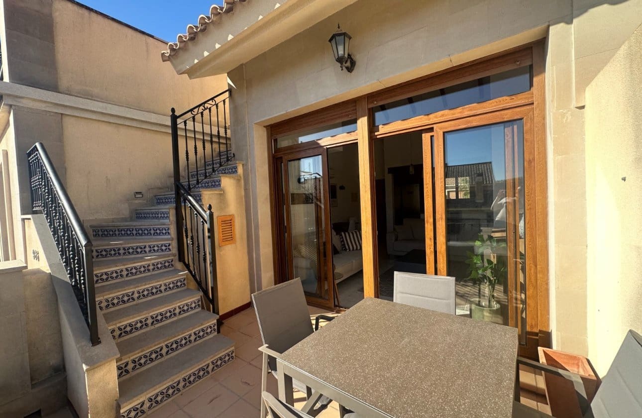 2 bedroom Apartment for sale in Algorfa with pool - € 175,000 (Ref: 9388725)