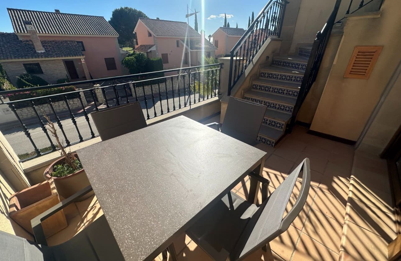 2 bedroom Apartment for sale in Algorfa with pool - € 175,000 (Ref: 9388725)